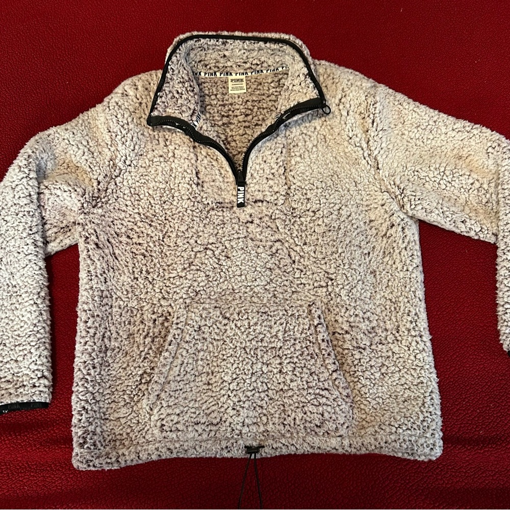 Victoria’s Secret X-large Sherpa.